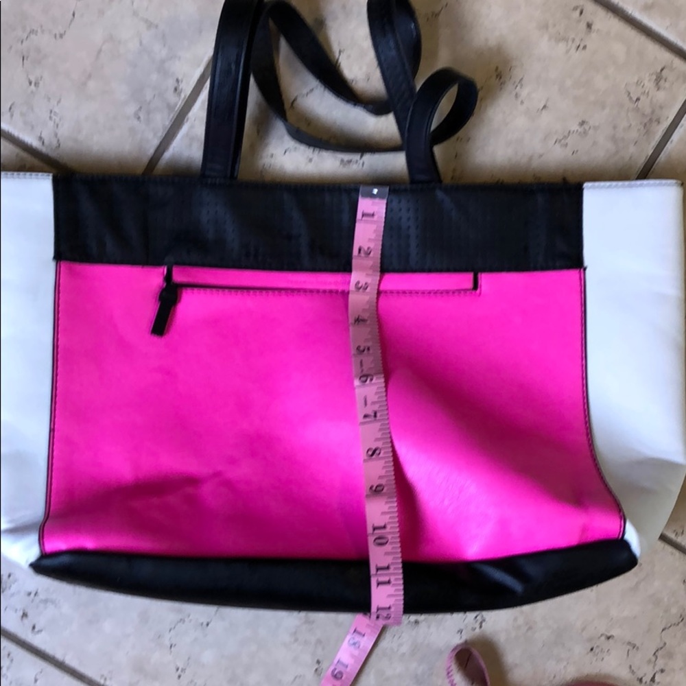 French Connection bag - Picture 6 of 6